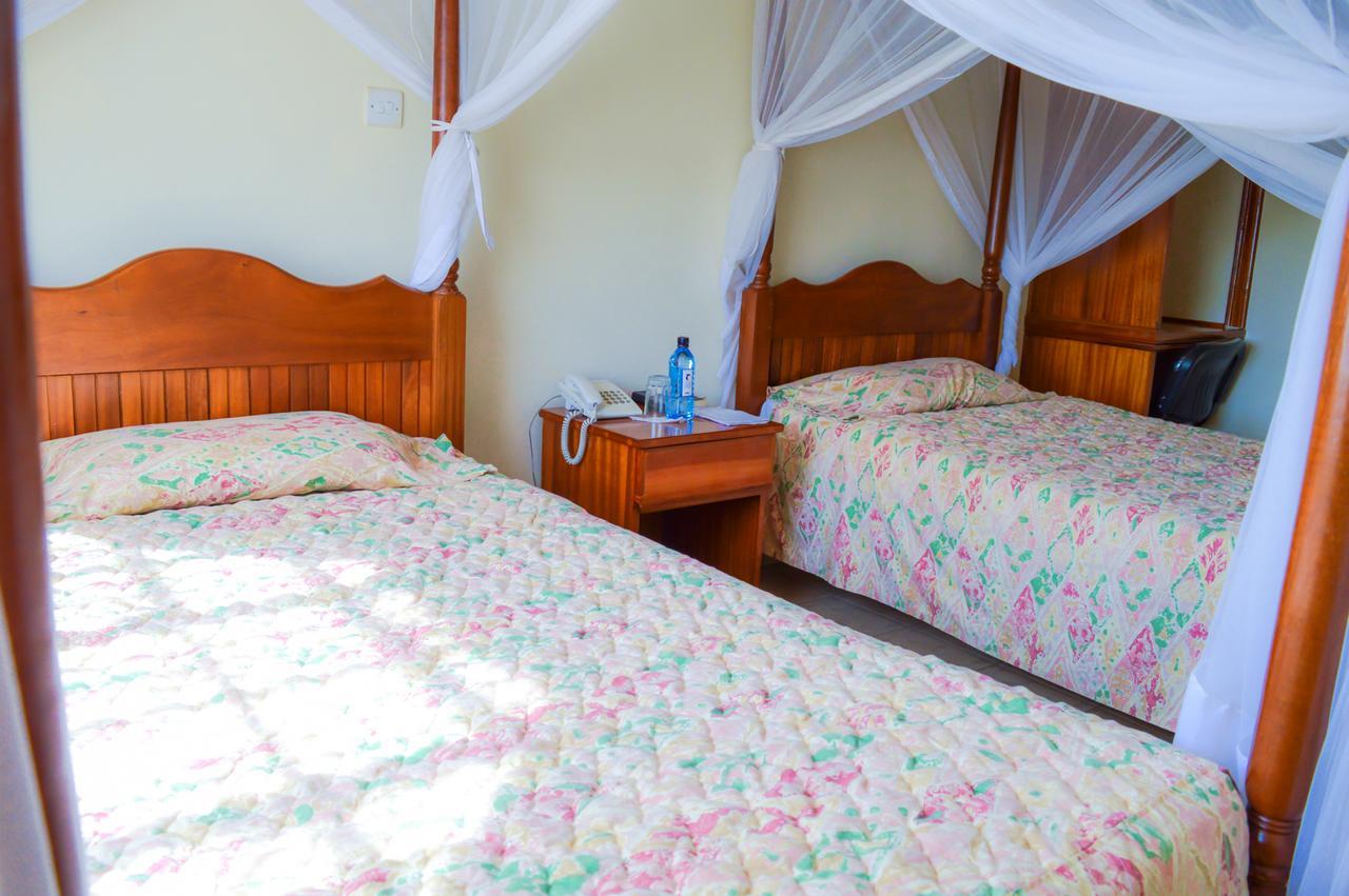 Teatot Hotel Machakos ภายนอก รูปภาพ